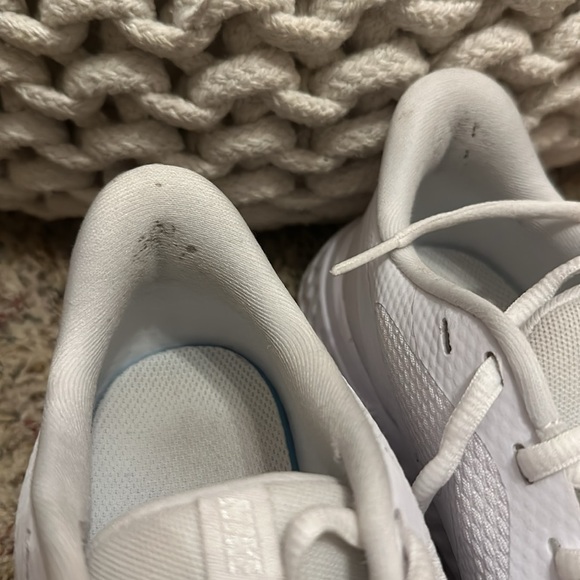 Nike Revolution 5 White - Picture 3 of 5